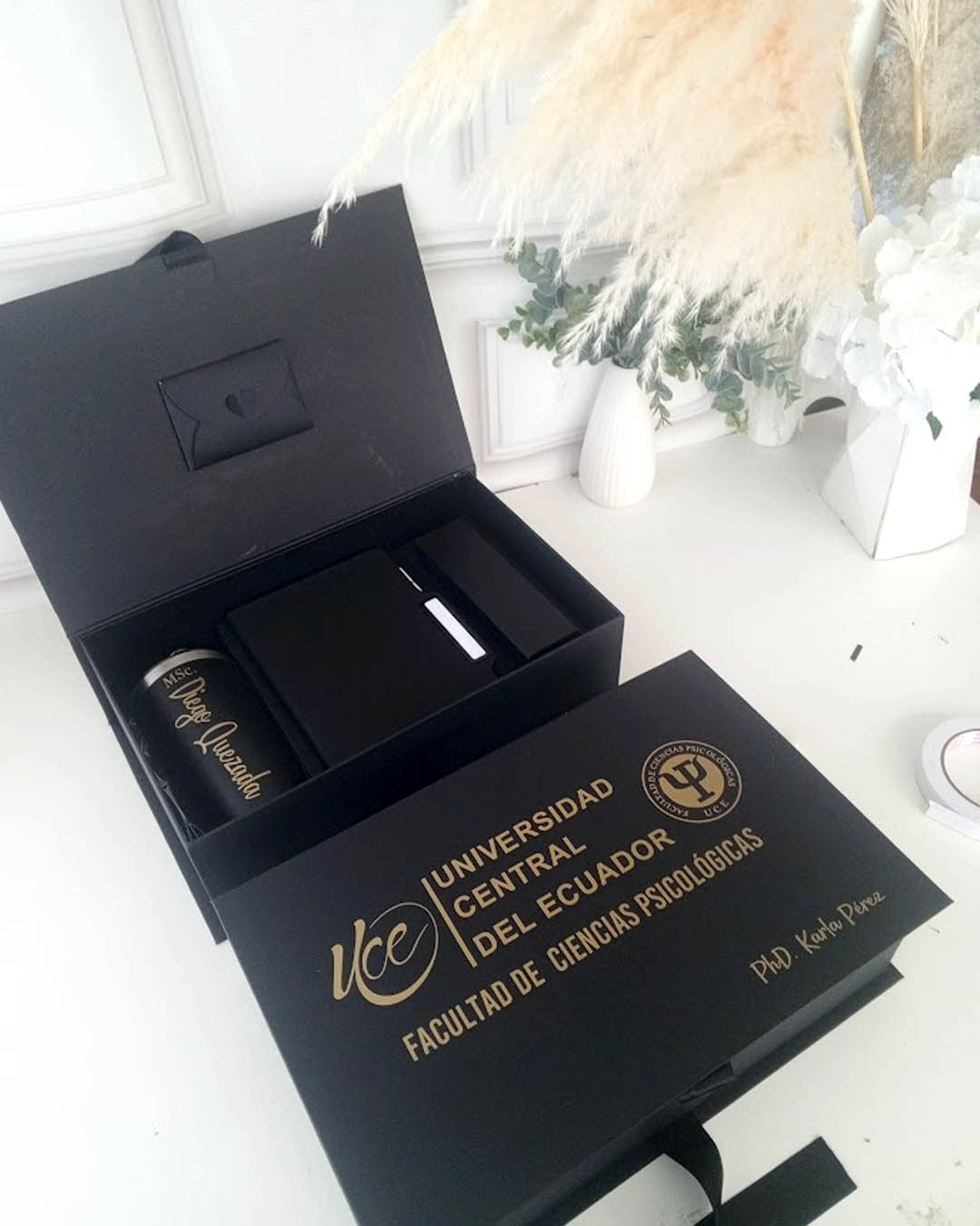 Luxury Box Sustentación de Tesis personalizada