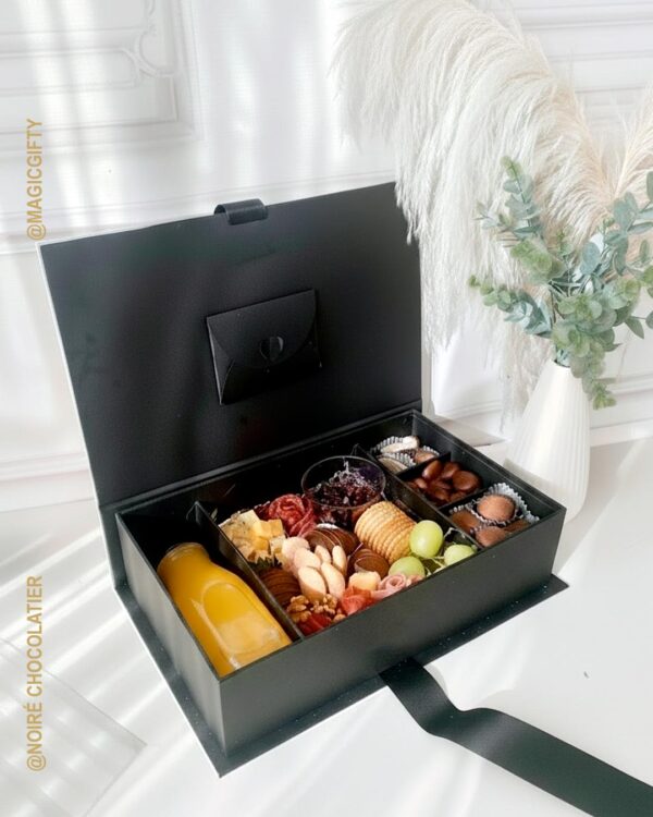 Noir Gourmet — charcutería premium en caja negra