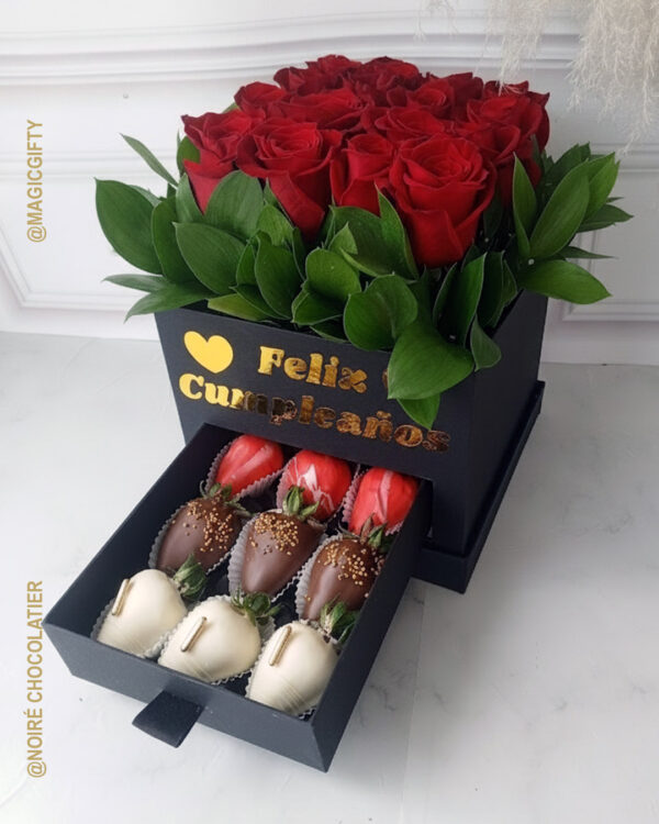 Box Feliz Cumple Rosas Rojas y Fresas Gourmet