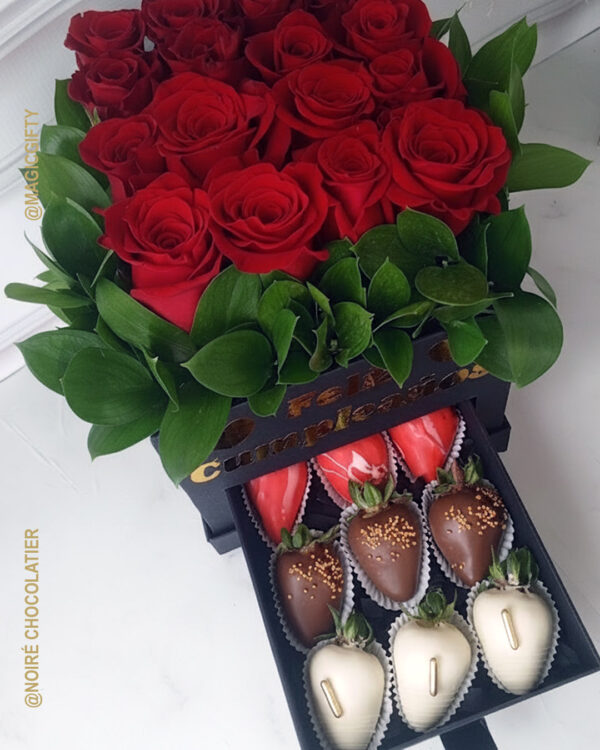 Box Feliz Cumple Rosas Rojas y Fresas Gourmet