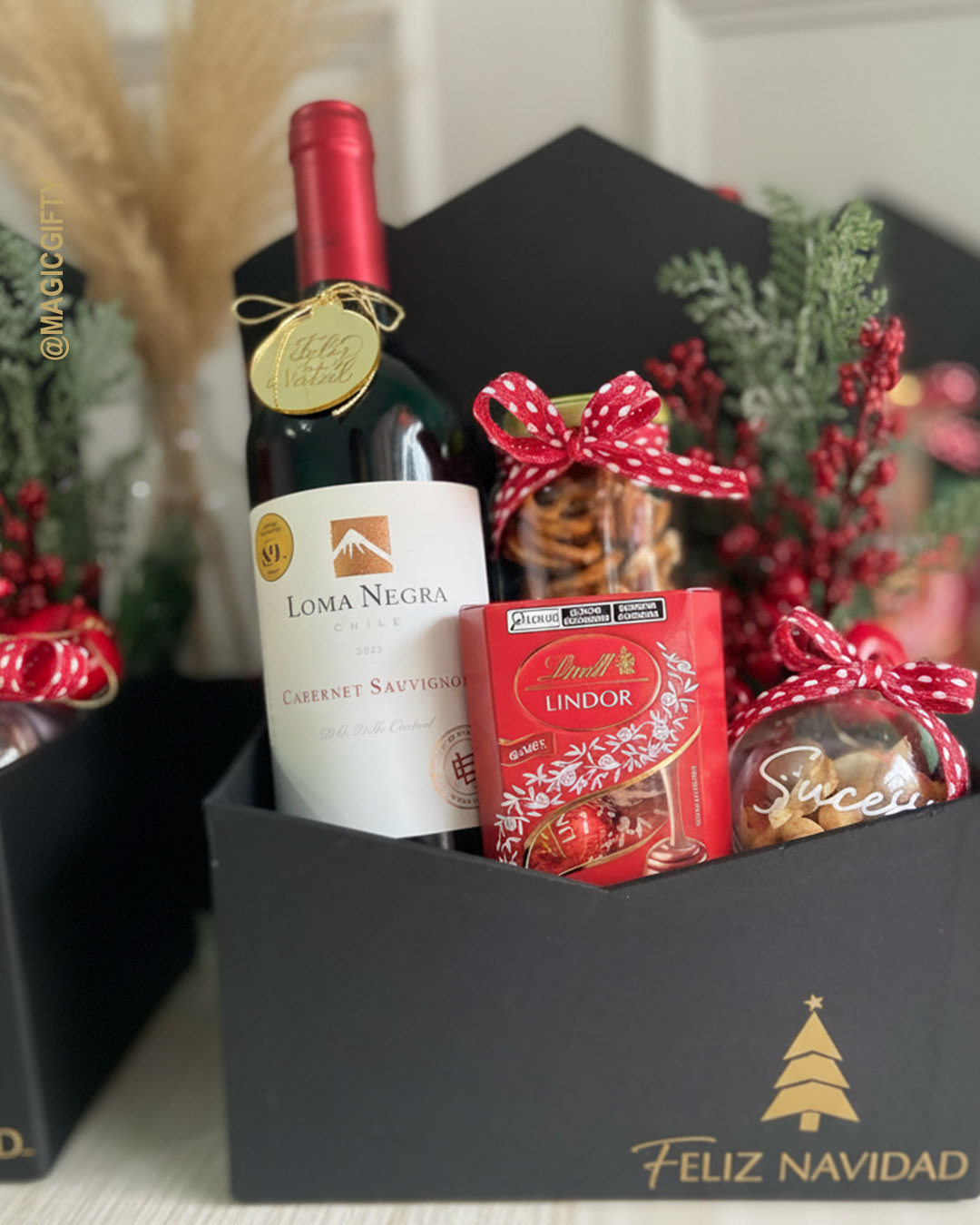 Noël Loma Negra — Gift Box Navideño - Imagen 3