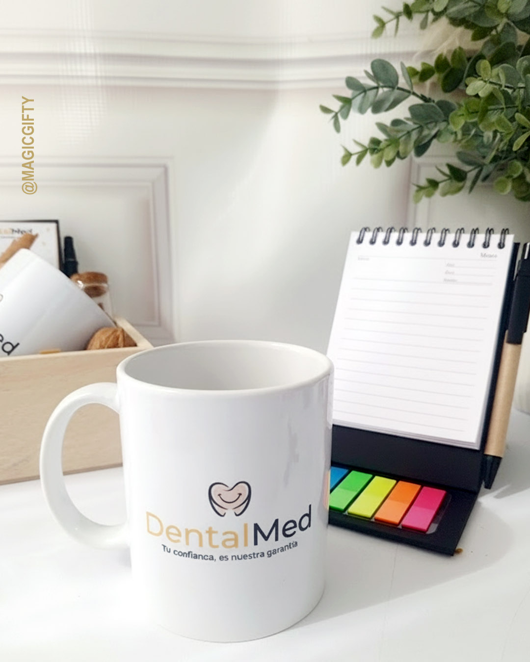 Taza corporativa con logo